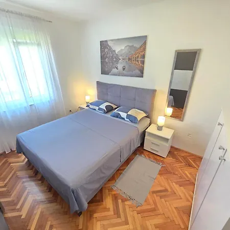 Dragica With Sea View Appartement Crikvenica